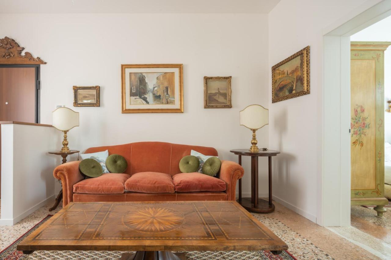 Tiepolo In The Biennale District R&r Apartment Venedig